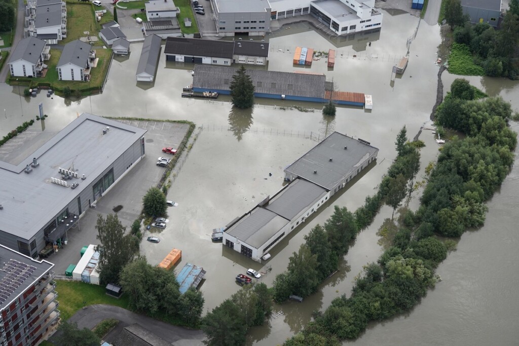 tempesta hans norvegia maltempo alluvioni