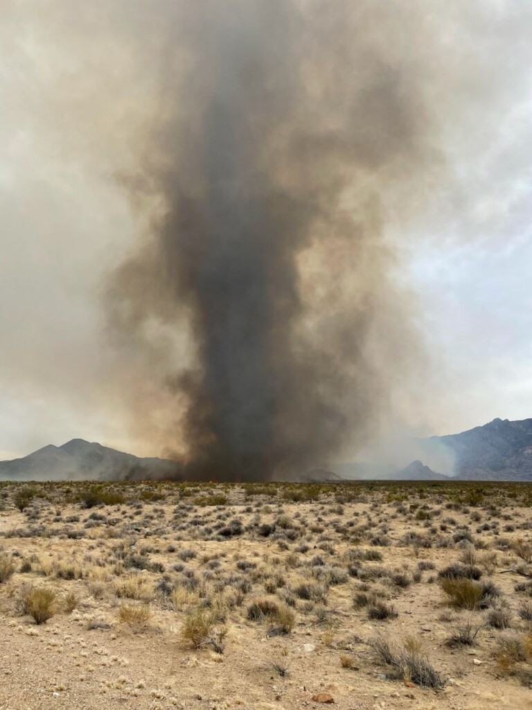 tornado fuoco california