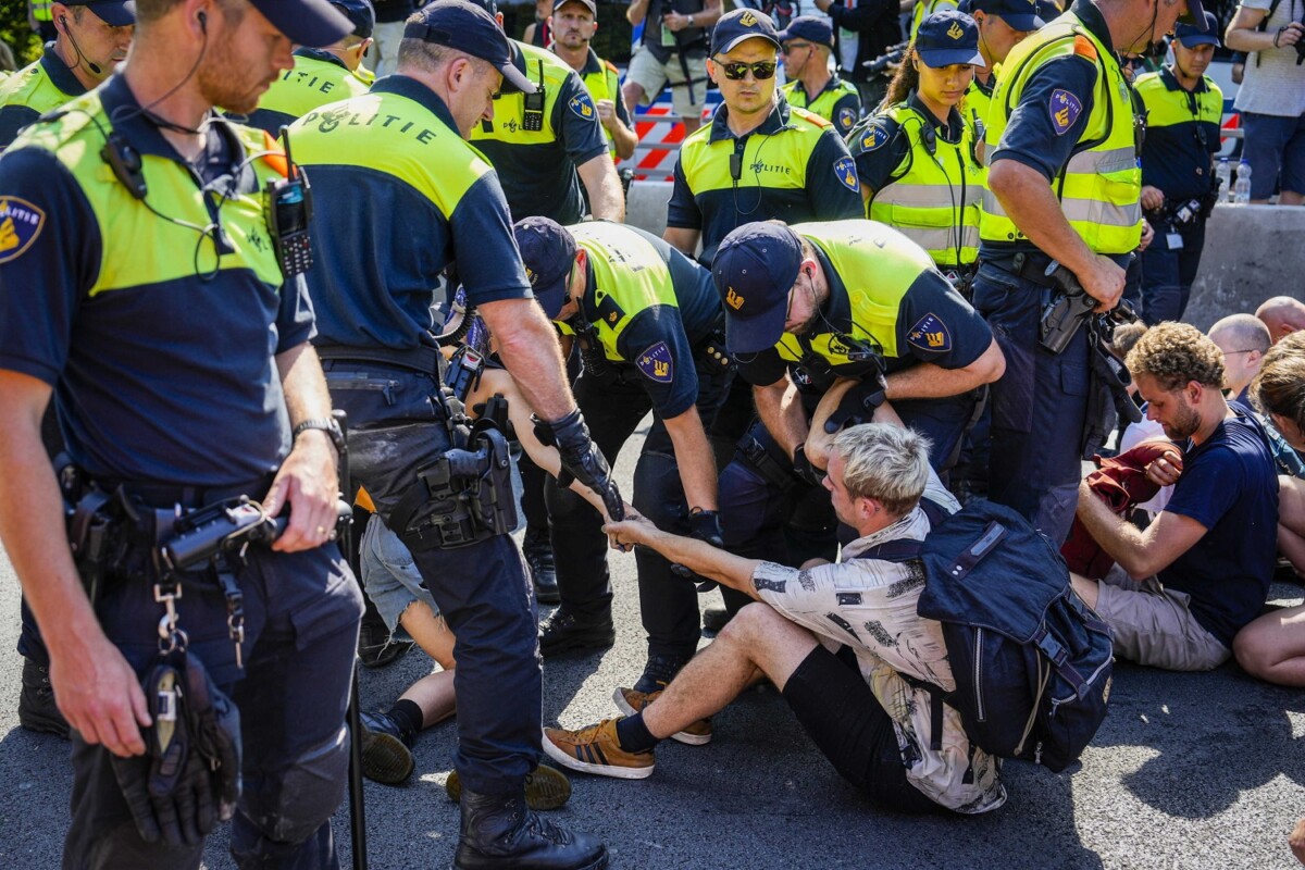 protesta combustibili fossili olanda