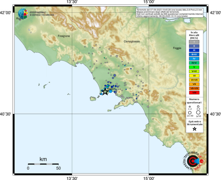 terremoto campi flegrei pozzuoli