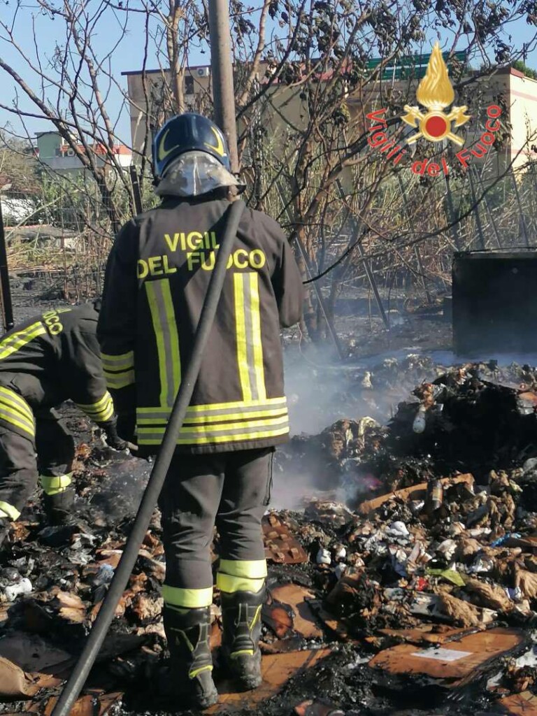 incendio catanzaro lido