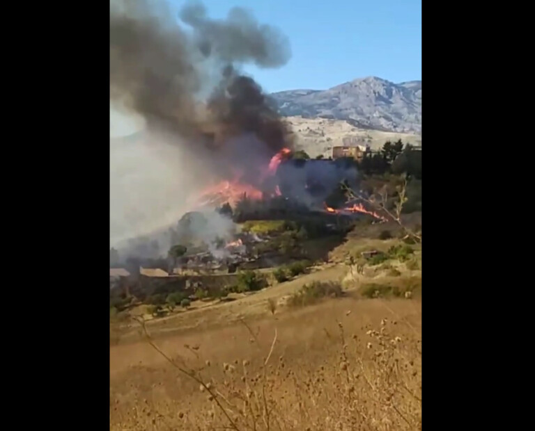 incendio petralia sottana