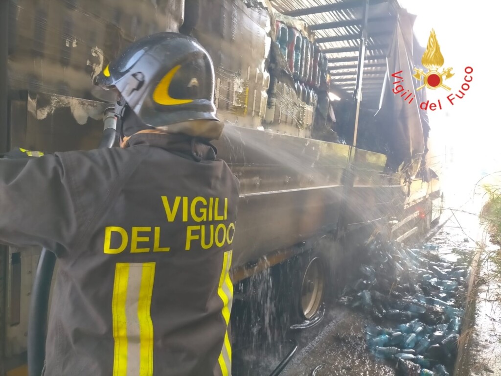 incendio tir sila