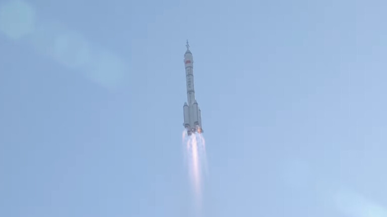 lancio Shenzhou-17 cina