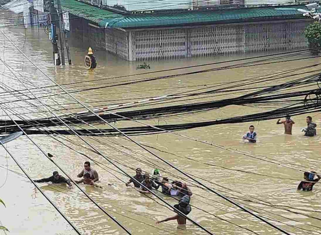 piogge monsoniche inondazioni myanmar