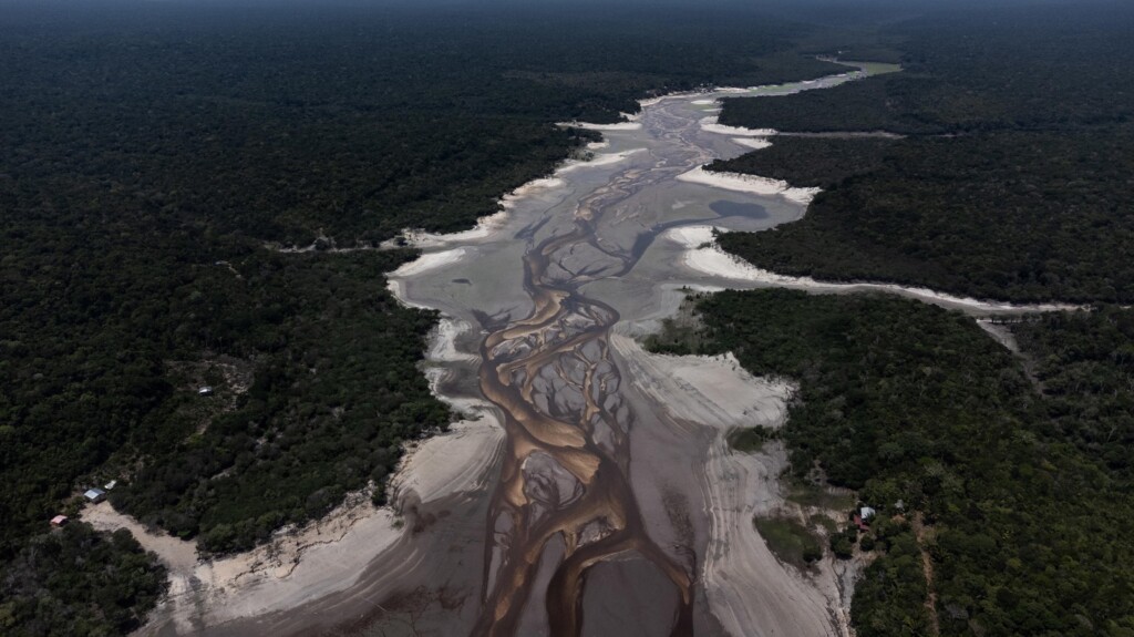 siccità amazonas brasile