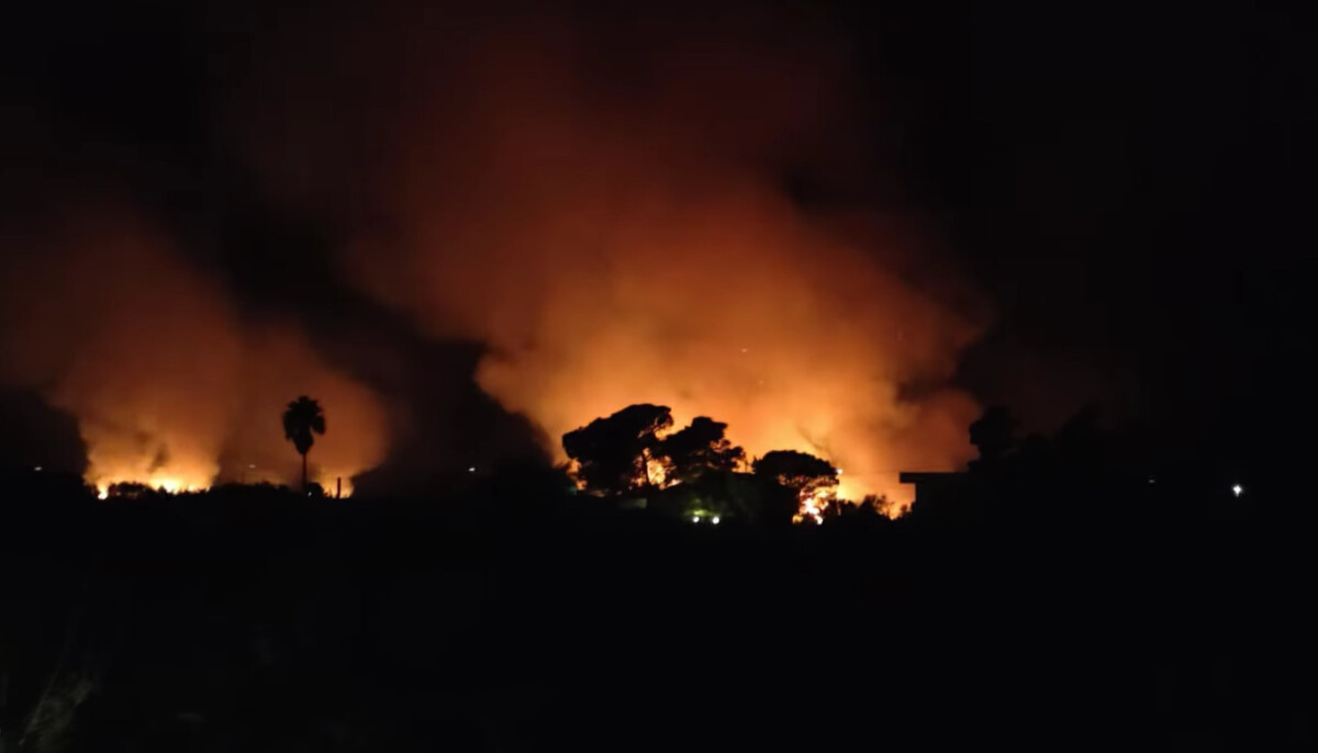 incendio riserva vendicari