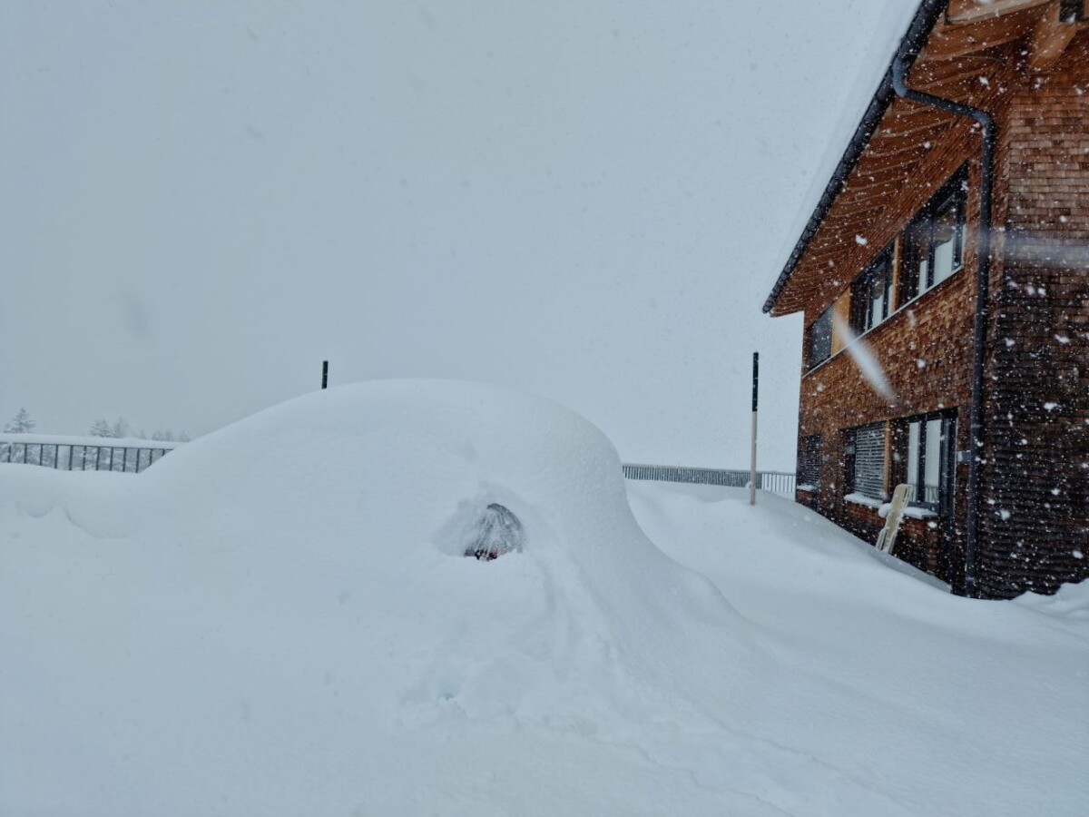 neve arlberg austria