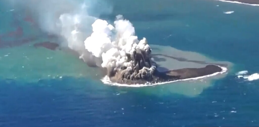 nuova isola giappone