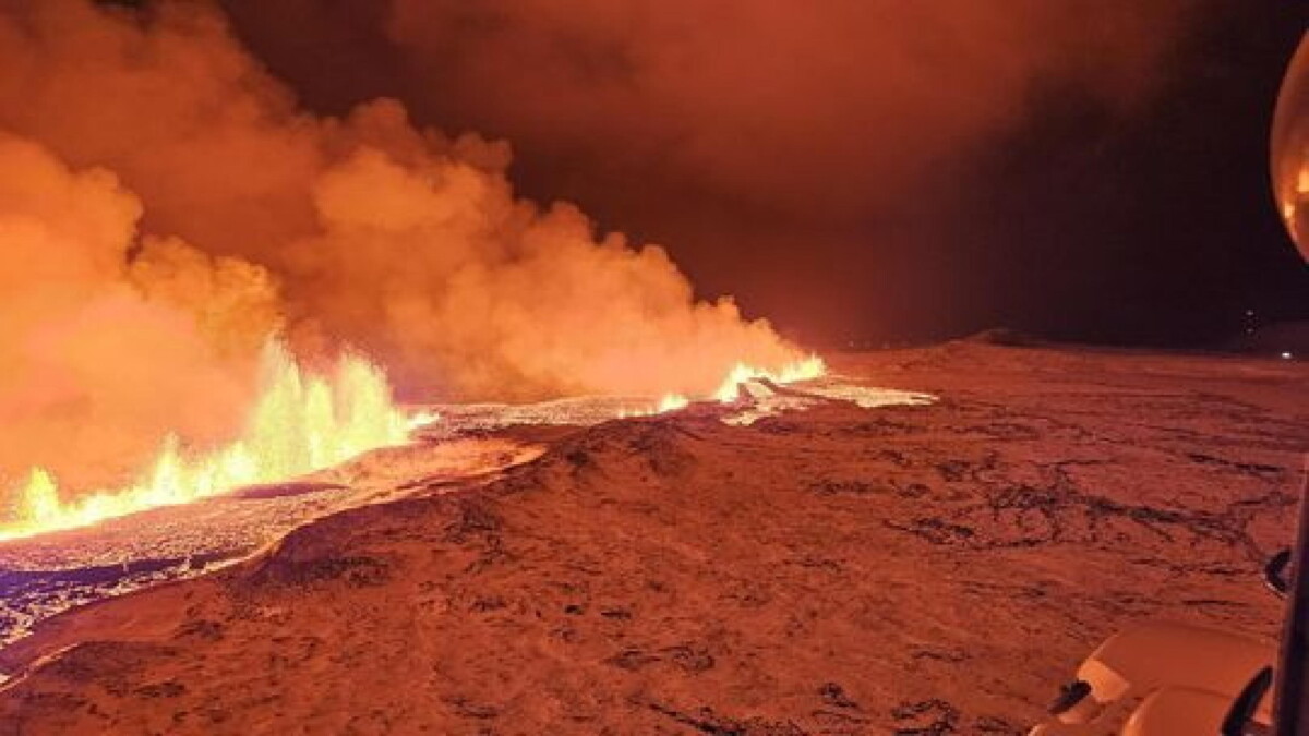 eruzione islanda grindavik vulcano