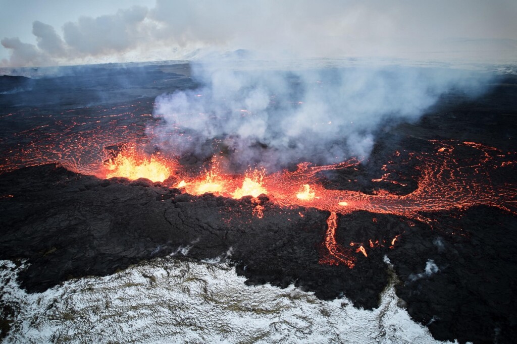 eruzione vulcano islanda