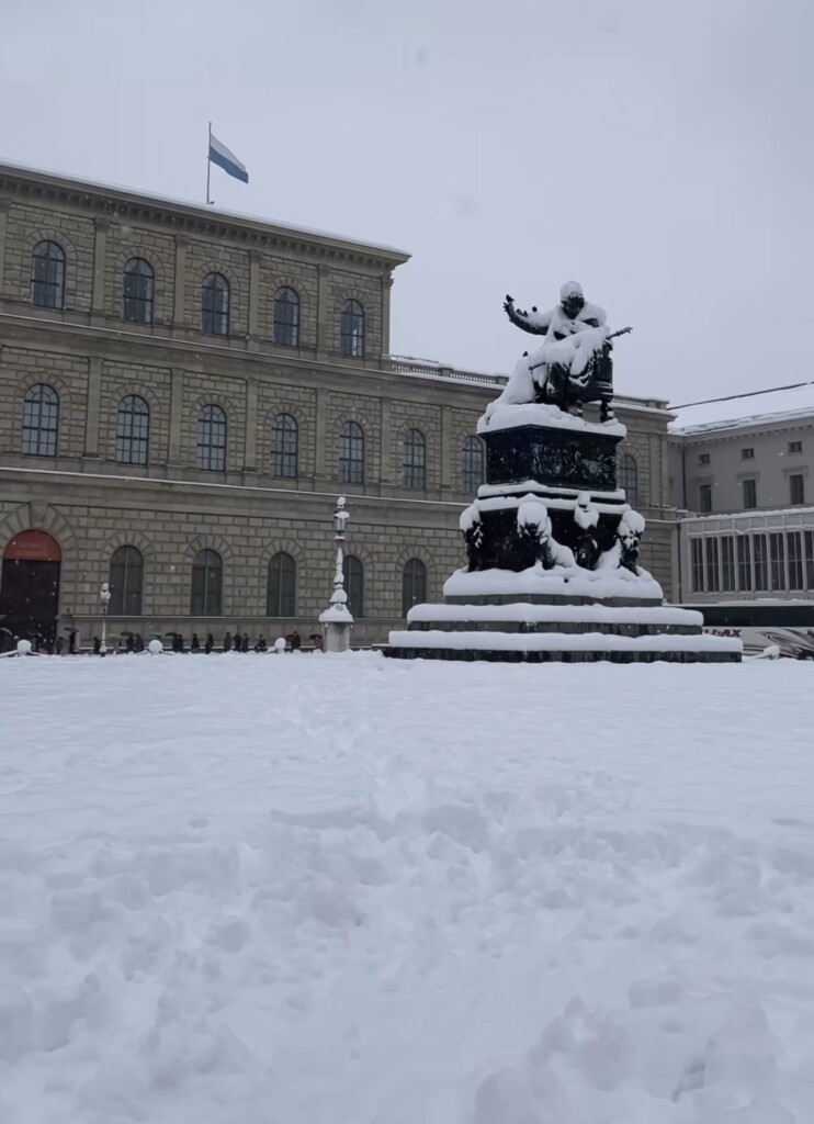 neve monaco di baviera germania ezio cairoli