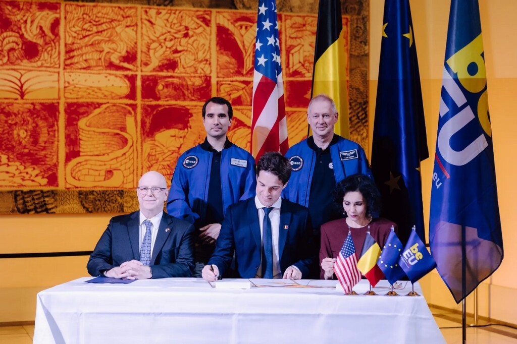 belgio firma accordi artemis