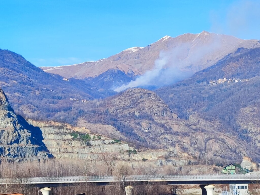 incendio condove piemonte