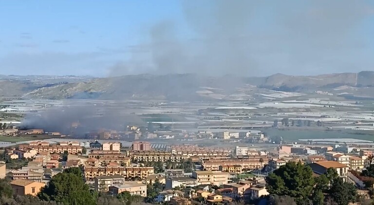 incendio licata