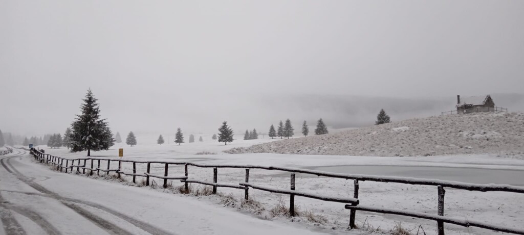 neve pian del cansiglio veneto