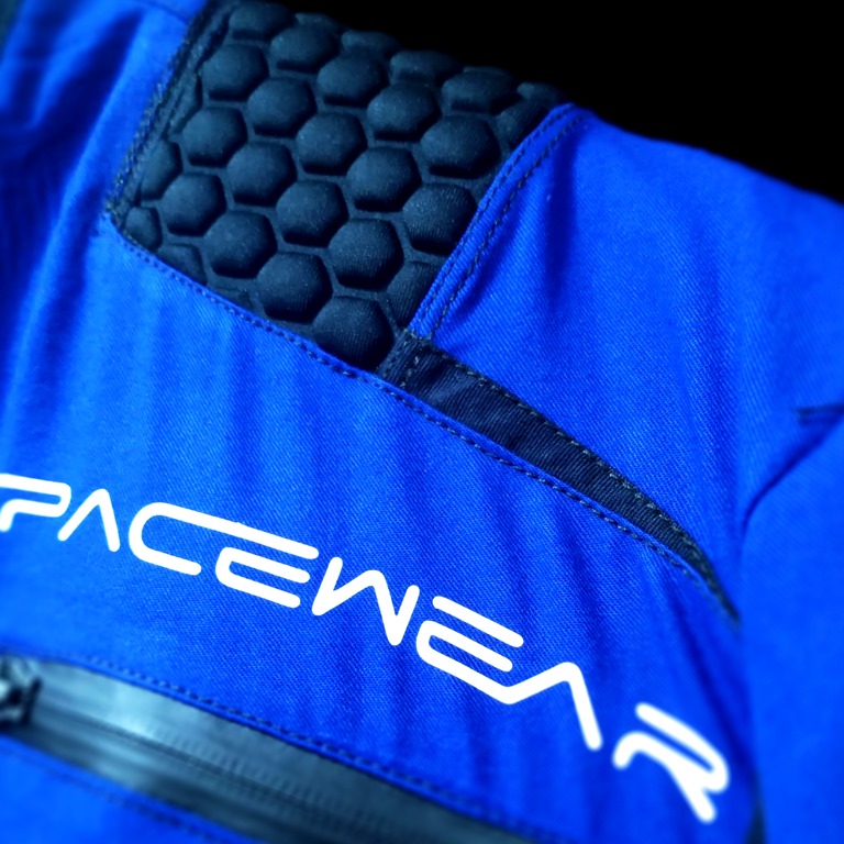 tuta sfs2 spacewear ax-3