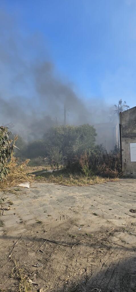 incendio siracusa