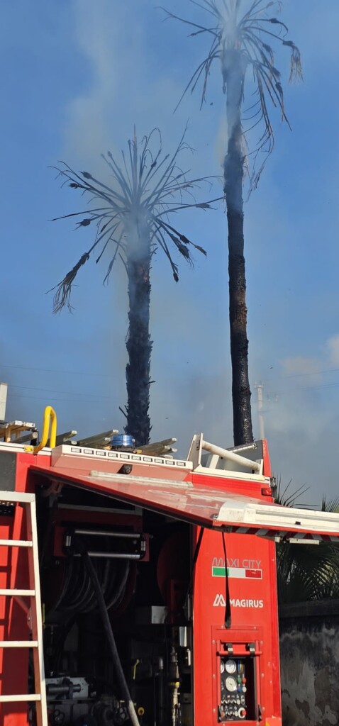 incendio siracusa