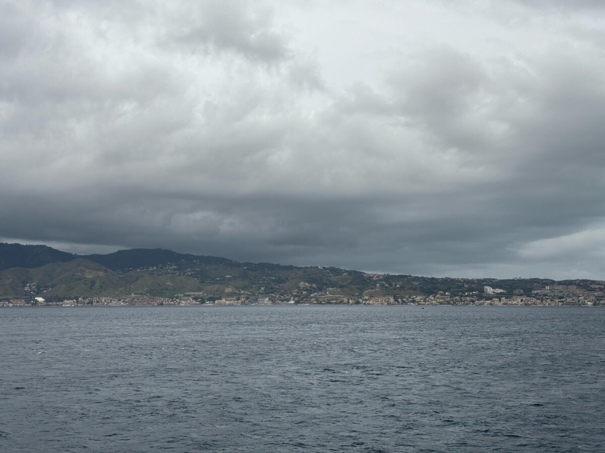 maltempo stretto di messina