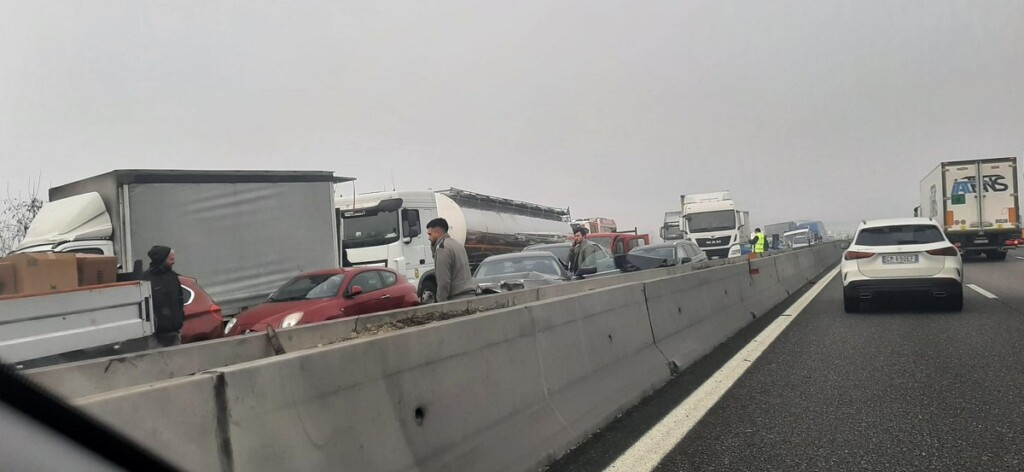 nebbia a1 piacenza parma incidenti