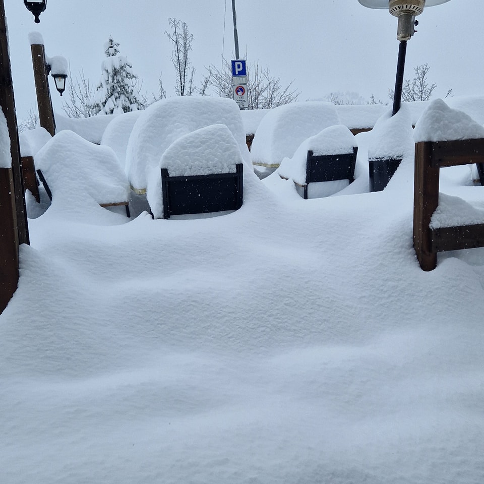 neve alpi piemonte prato nevoso