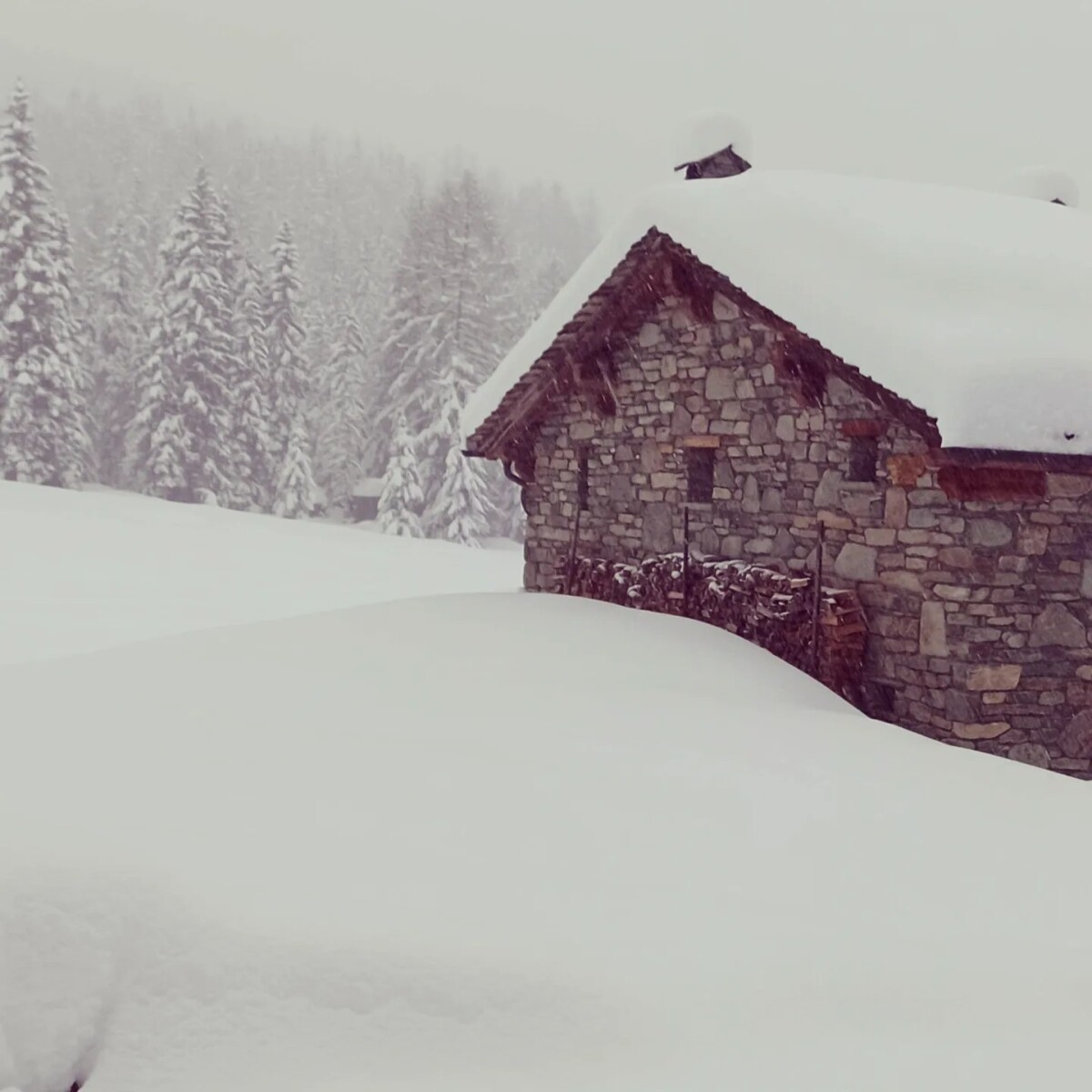 neve rifugio motta lombardia