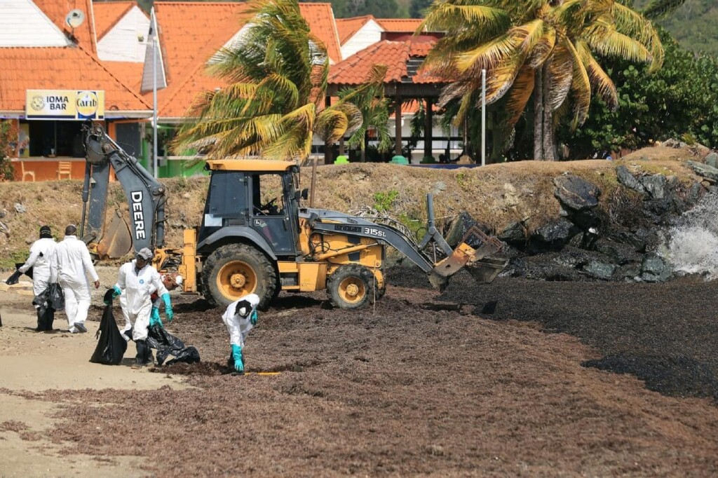 trinidad tobago nave fantasma petrolio