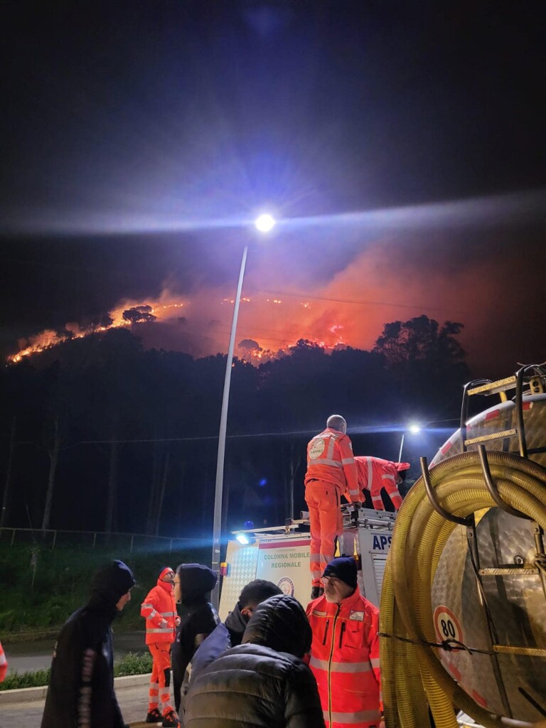 incendio Castellammare del Golfo