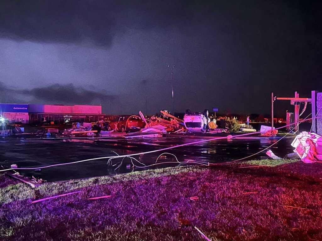 tornado winchester indiana