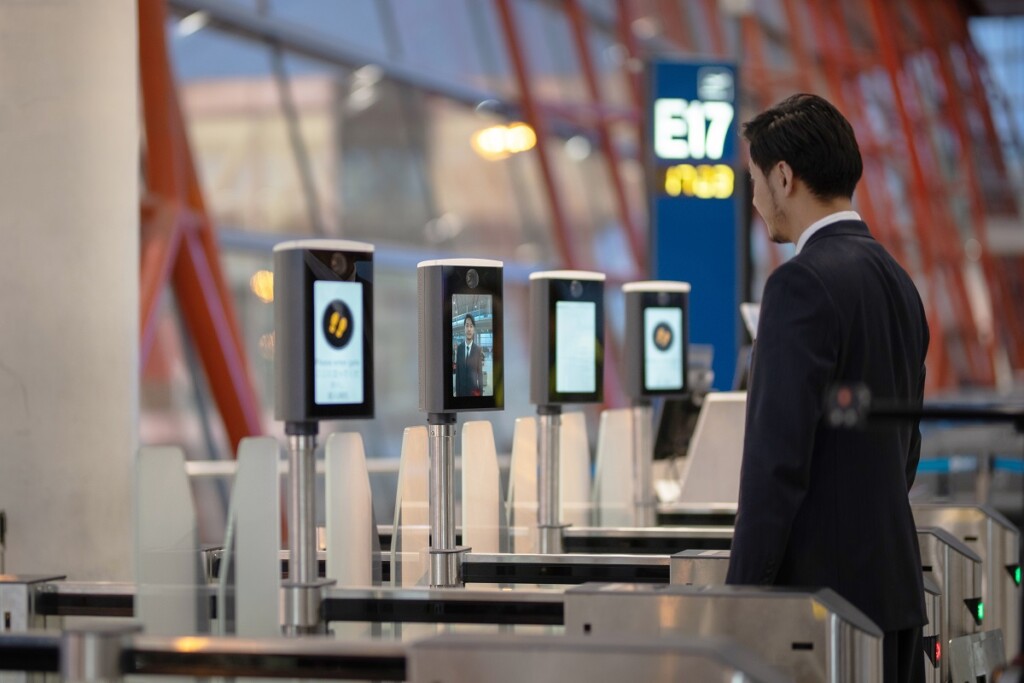 Trasporto aereo del futuro la biometria è la chiave per viaggi più digitali