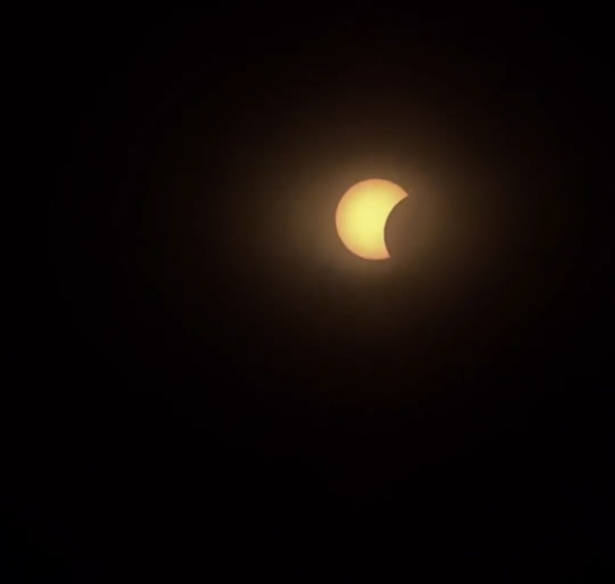 eclissi solare 8 aprile 2024