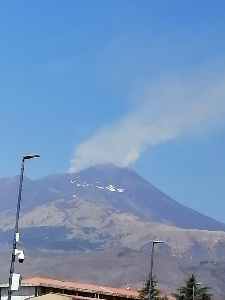 etna oggi