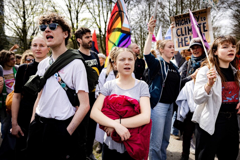 Greta Thunberg protesta aja