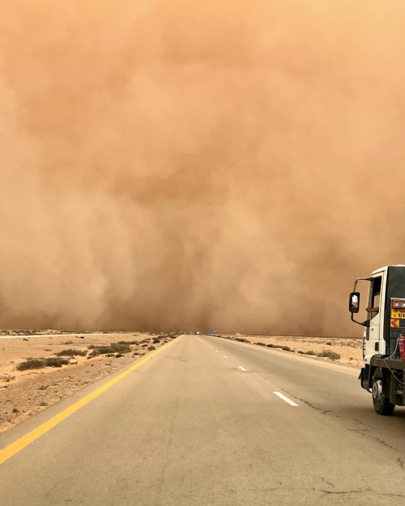 tempesta di sabbia libia