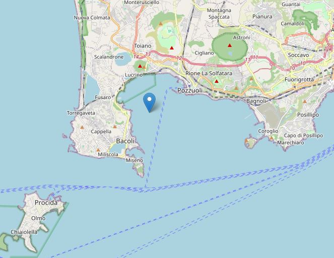 terremoto napoli pozzuoli oggi 27 aprile campi flegrei bacoli