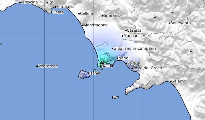 terremoto oggi napoli pozzuoli campi flegrei 27 aprile