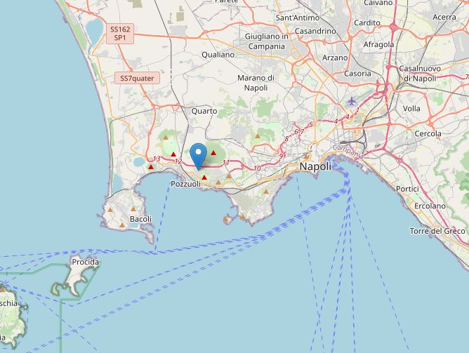 terremoto pozzuoli campi flegrei