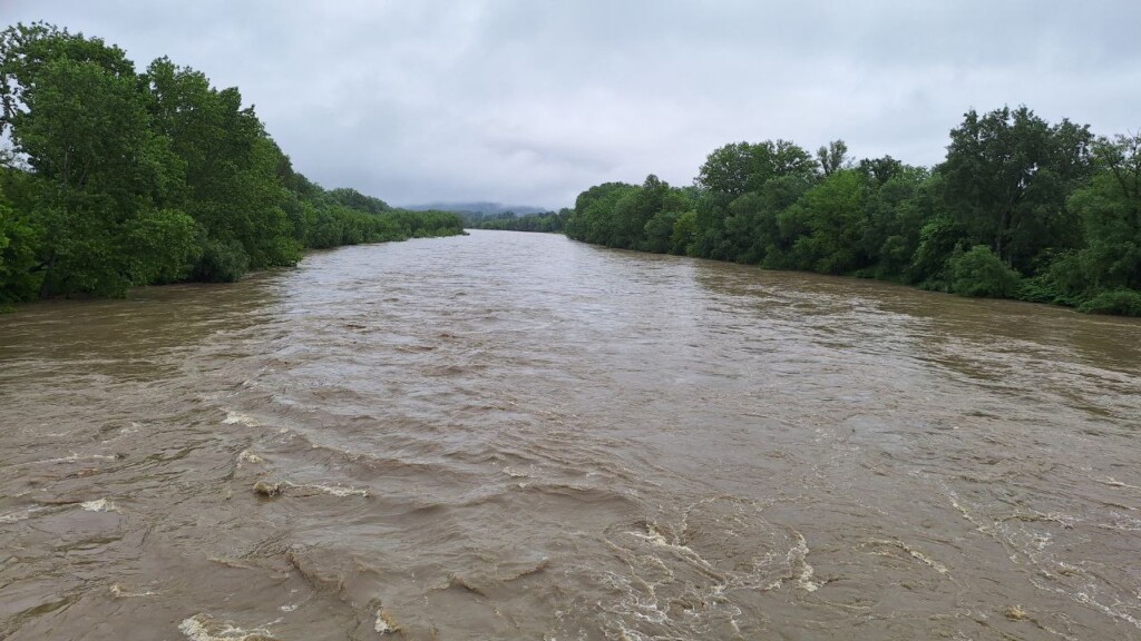 fiume po maltempo piemonte