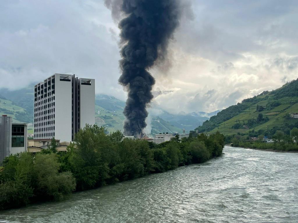 incendio bolzano oggi