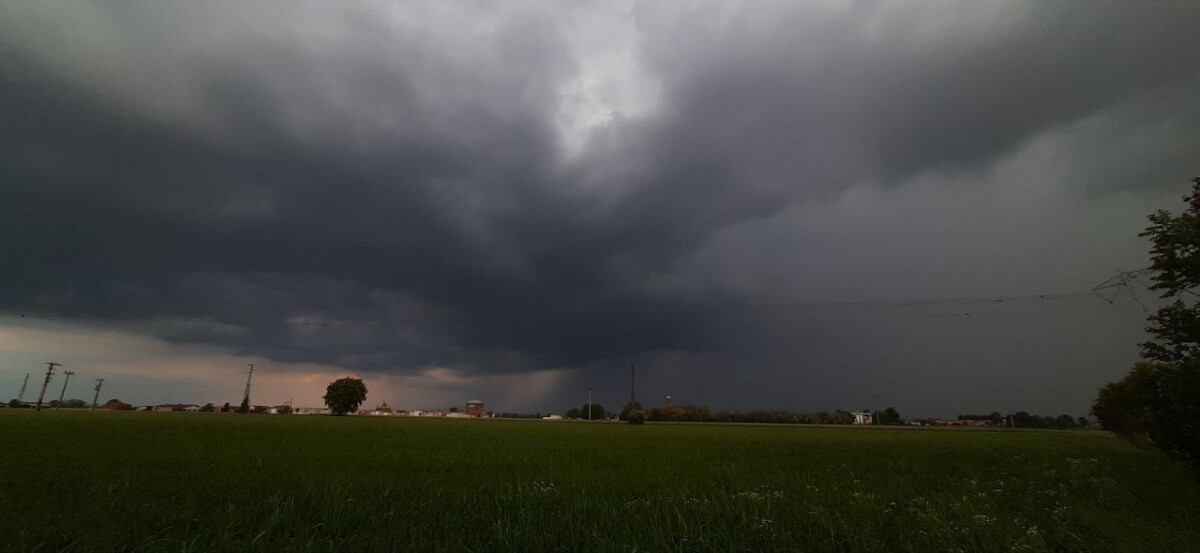 maltempo piemonte temporale torino