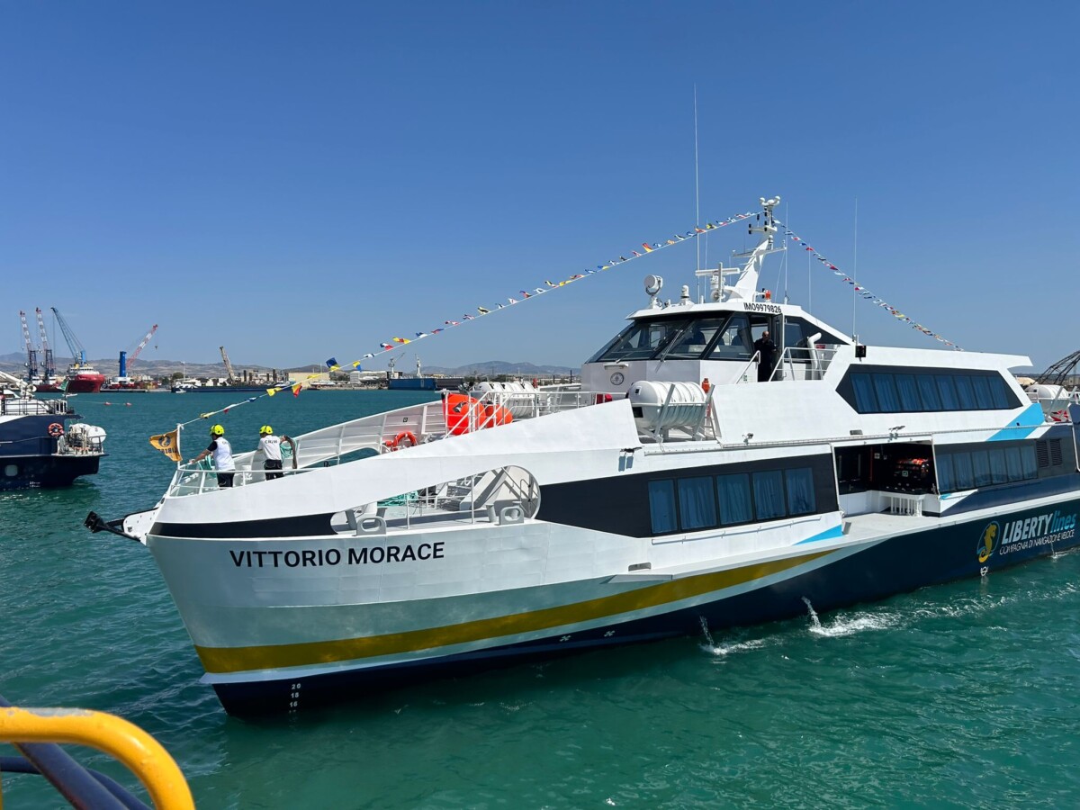 nave ibrida vittorio morace liberty lines