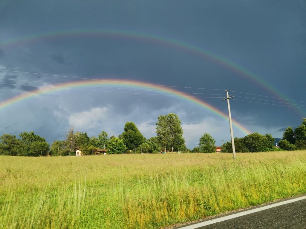 temporale doppio arcobaleno piemonte