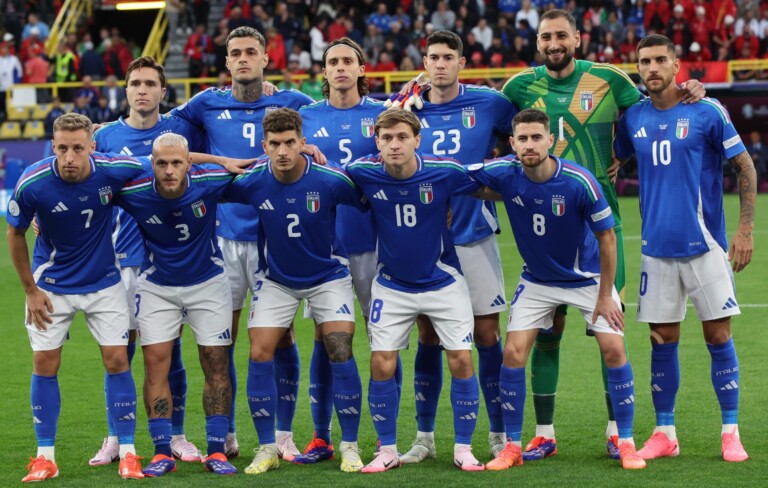 errore bandiera maglia italia euro 2024