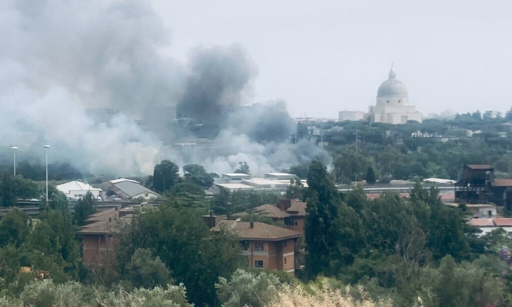 incendio magliana roma