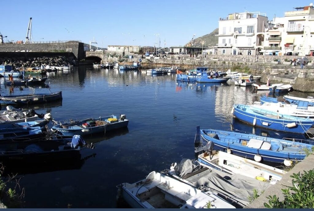 Darsena di Pozzuoli