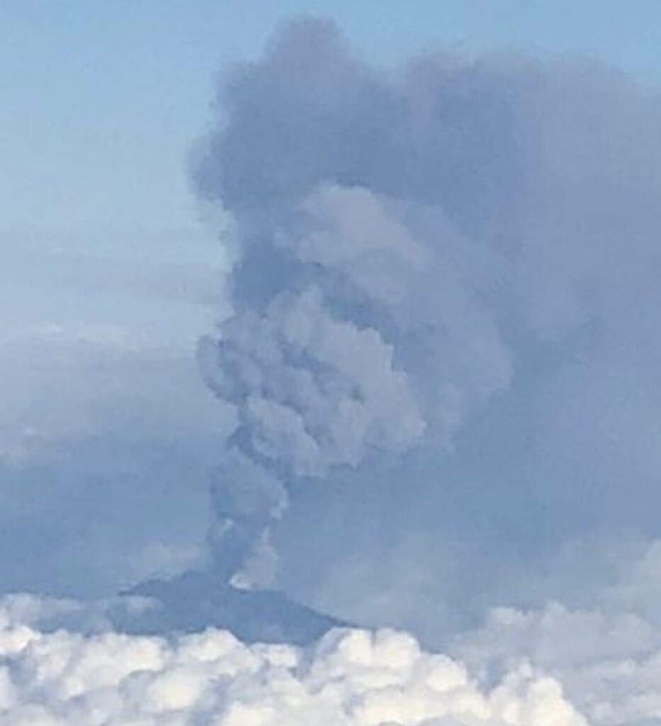 eruzione etna 4 luglio 2024