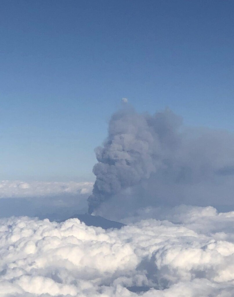 eruzione etna 4 luglio 2024