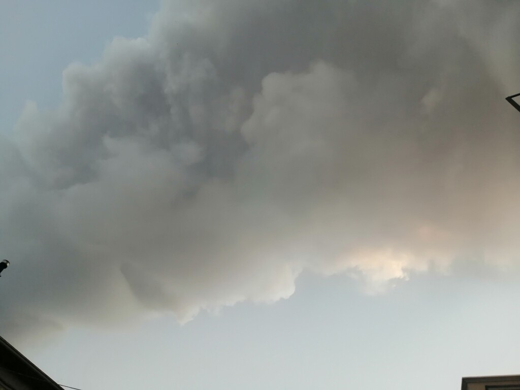 eruzione etna oggi