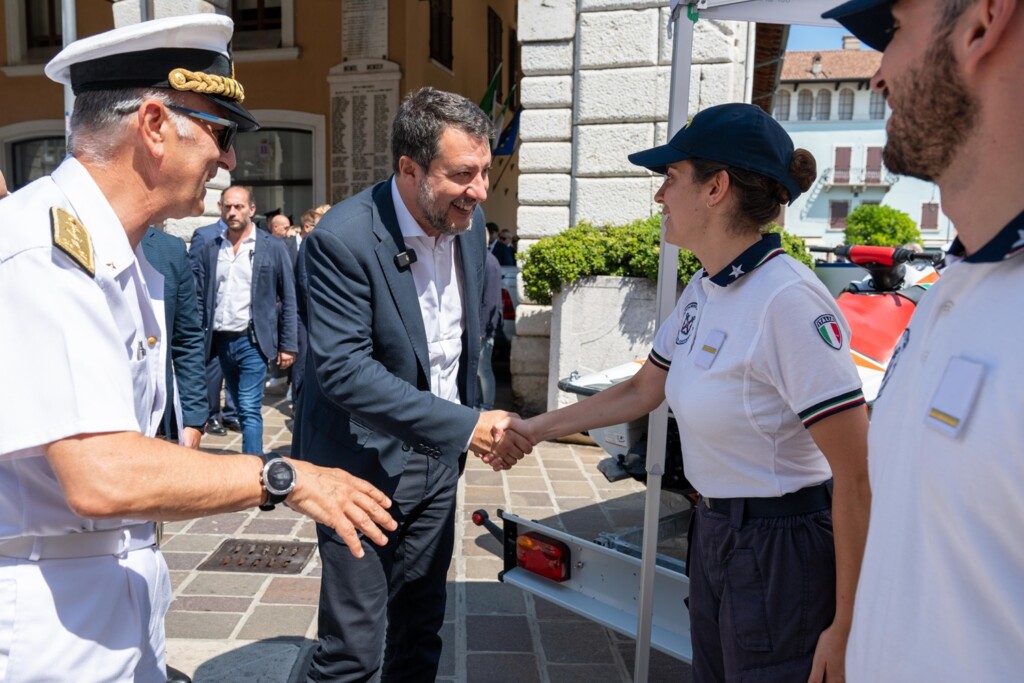 guardia costiera lago di garda